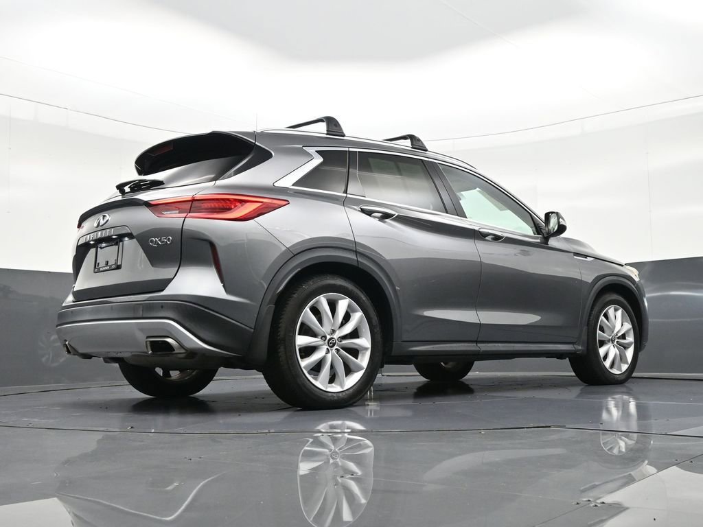 Used 2019 INFINITI QX50 Essential w/ Premium Audio Package image 26