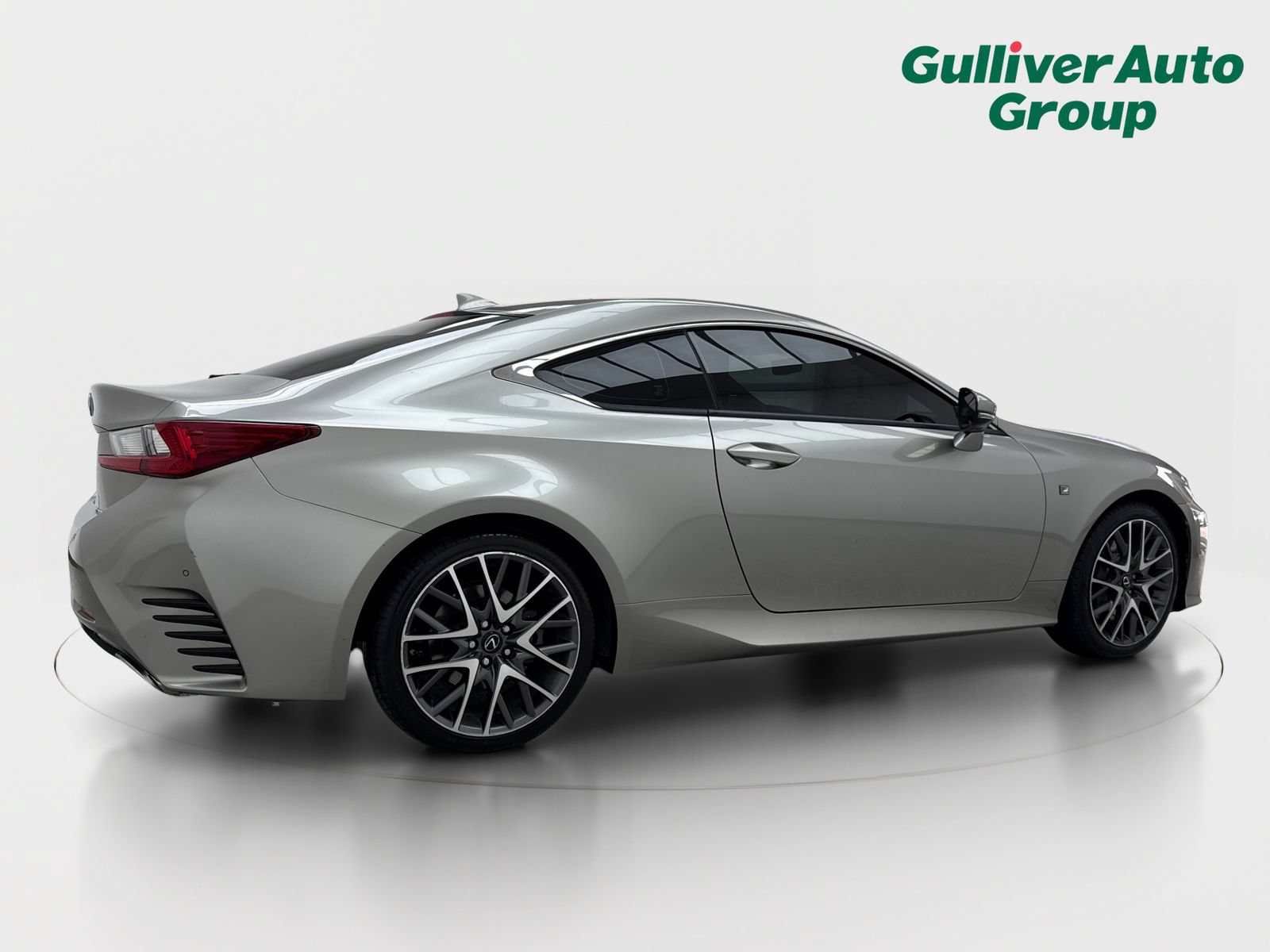 Used 2016 Lexus RC 200t RWD image 9