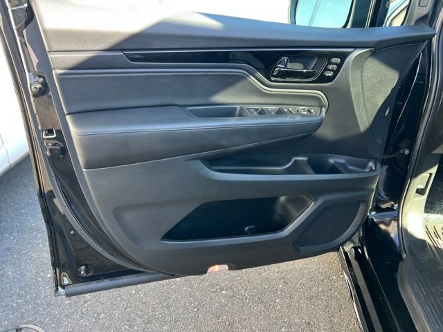 Used 2024 Honda Odyssey Touring image 13