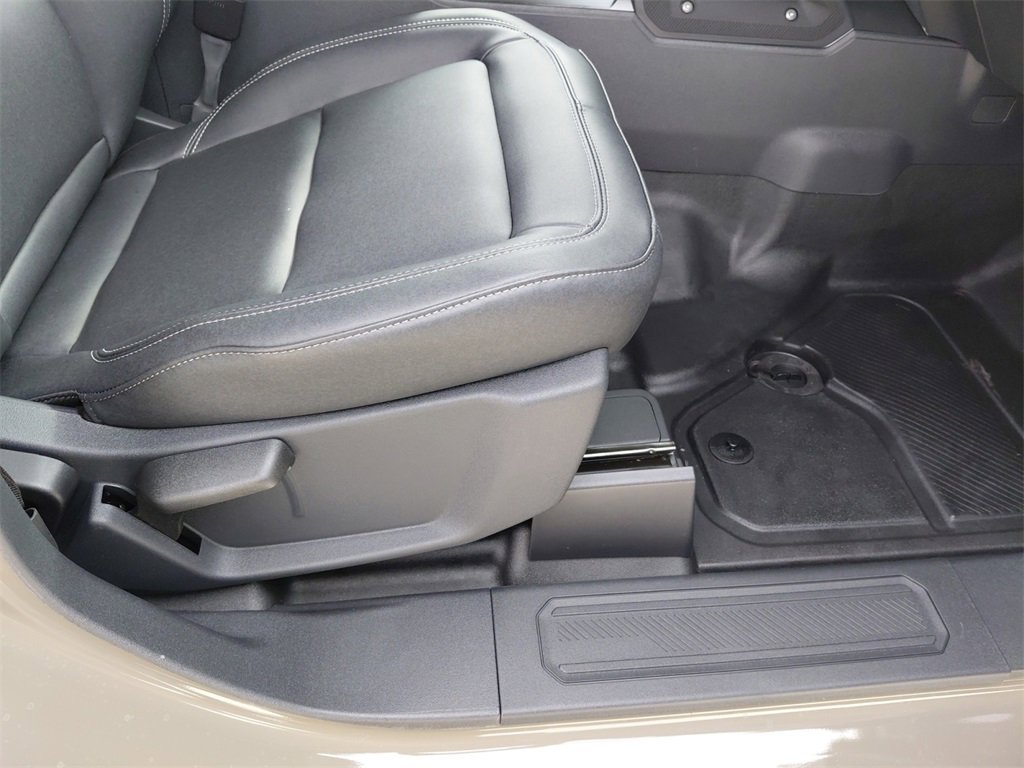 New 2025 Ford Bronco Badlands w/ Sasquatch Package image 17