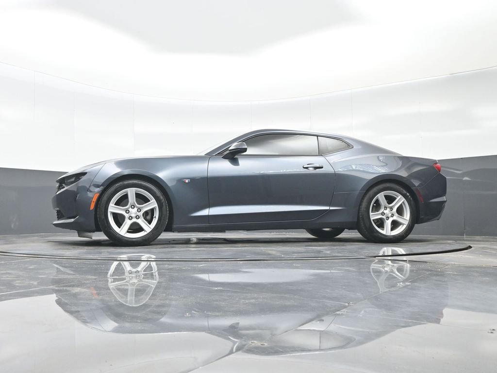 Used 2019 Chevrolet Camaro LT image 34