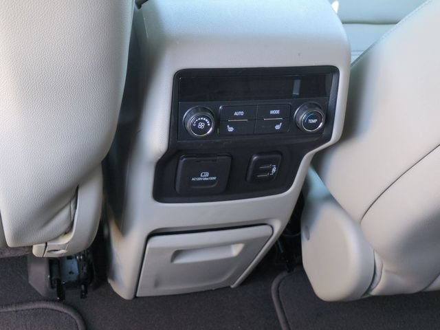 Certified 2017 GMC Acadia Denali w/ Technology Package AWD/4WD image 31