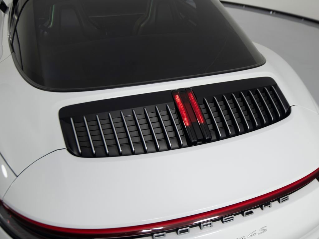 Certified 2022 Porsche 911 Targa 4S AWD/4WD image 45