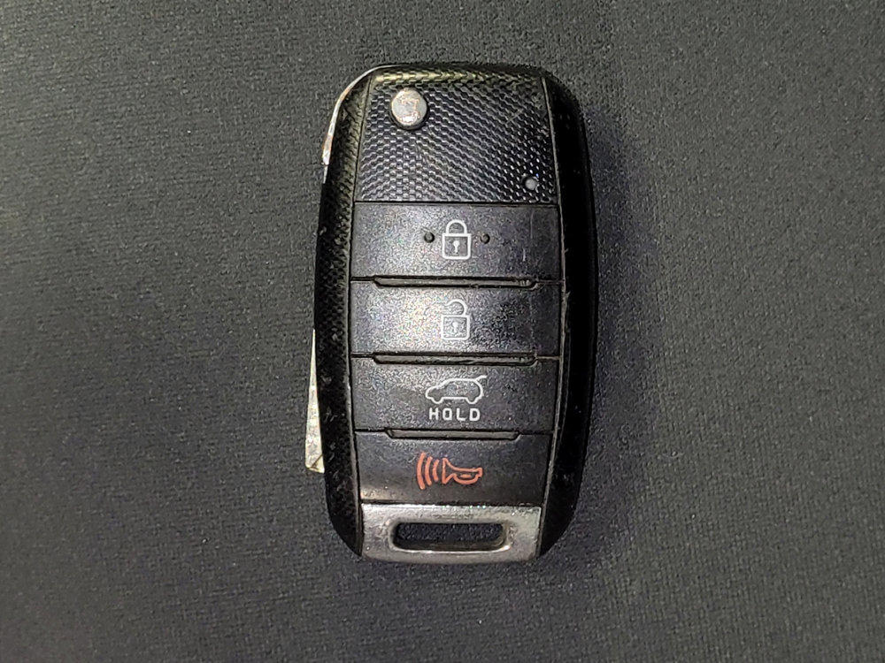 Used 2019 Kia Sorento LX image 32