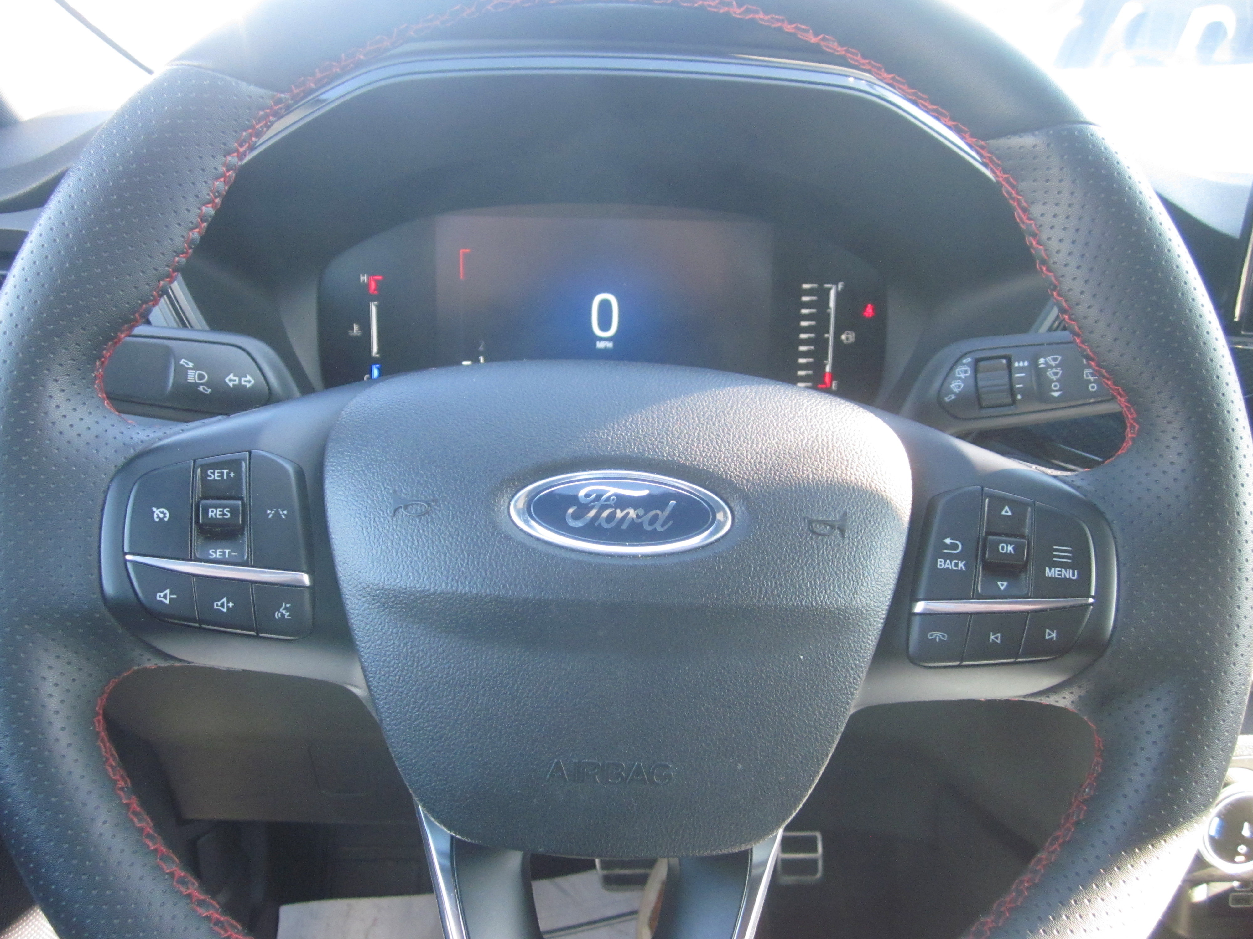 Used 2024 Ford Escape ST-Line image 22