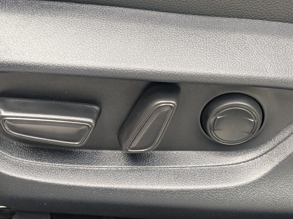 Certified 2026 Toyota Camry XSE FWD image 15
