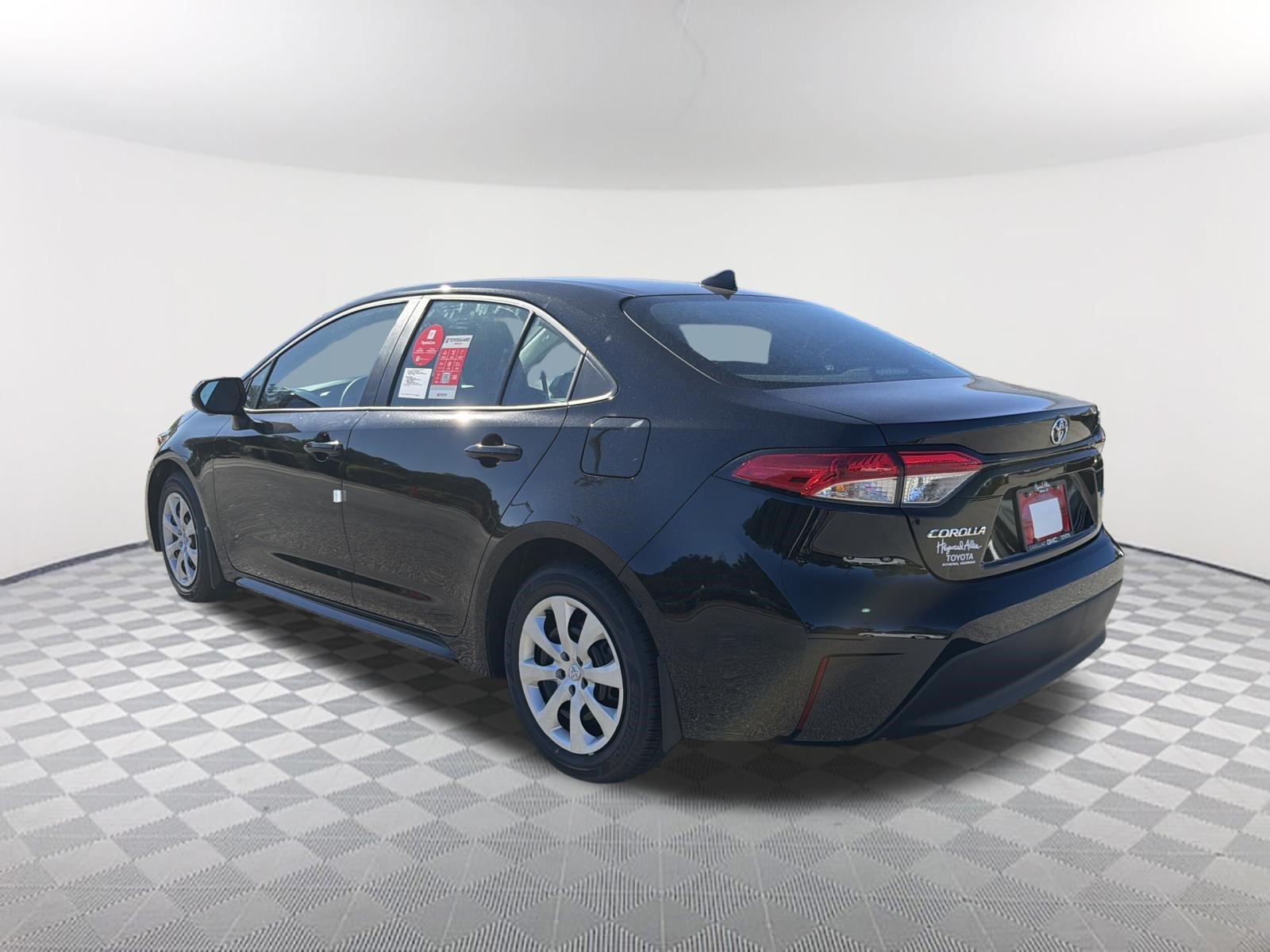 New 2027 Toyota Corolla LE FWD image 5