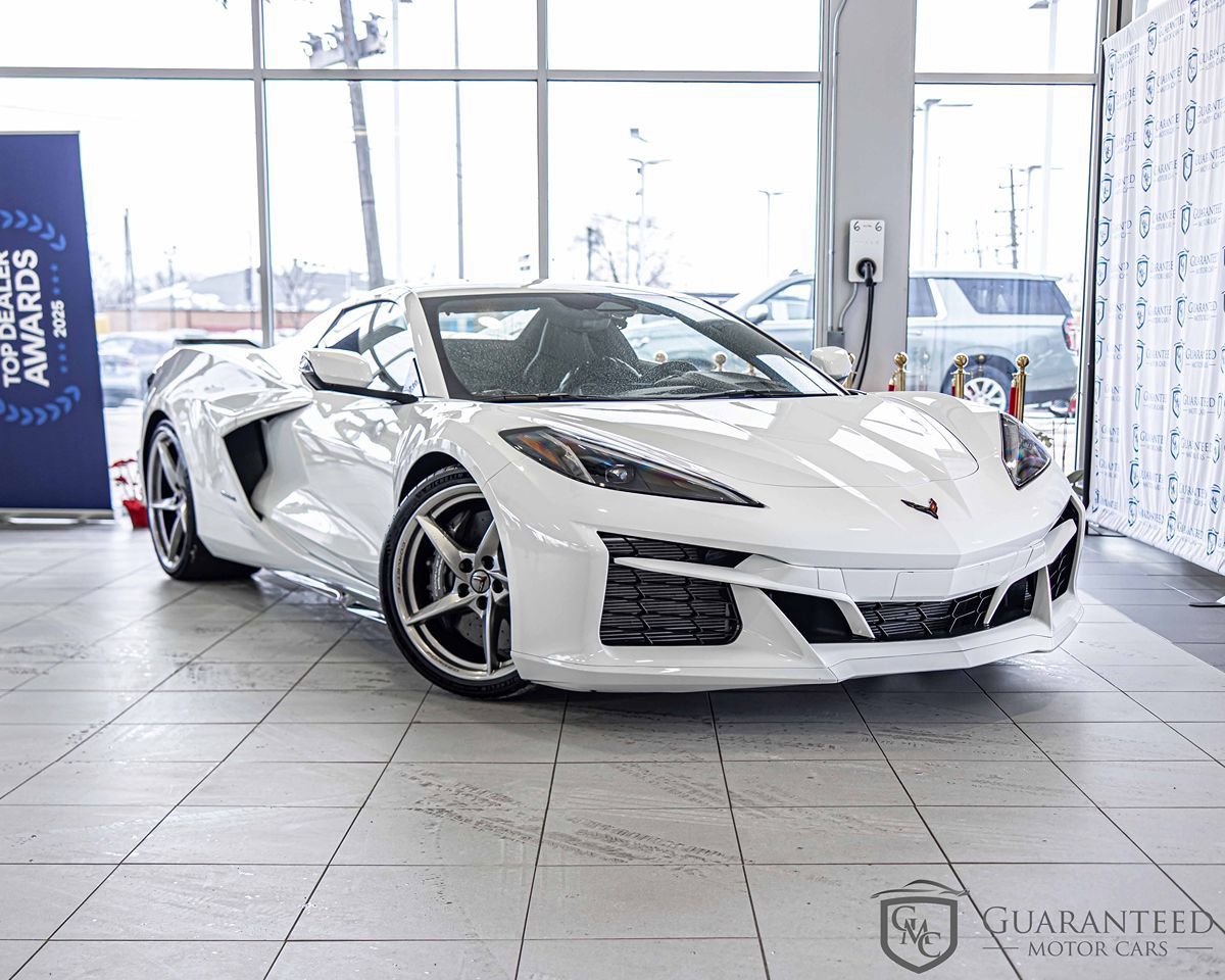 Used 2024 Chevrolet Corvette E-Ray AWD/4WD image 3