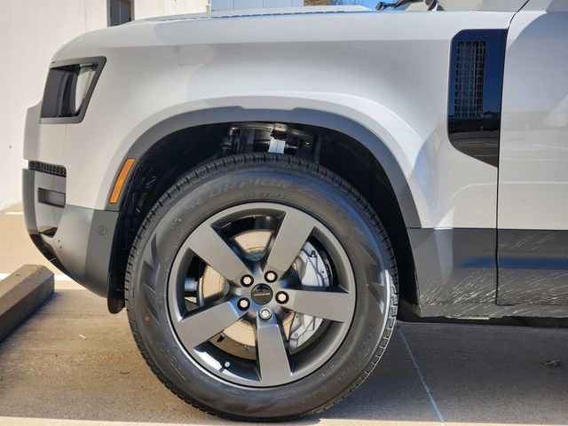 Used 2026 Land Rover Defender 110 S image 6