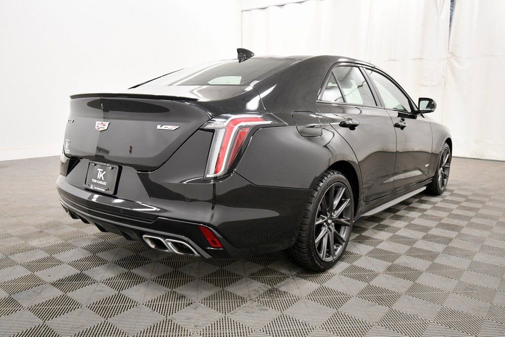 Used 2024 Cadillac CT4 V AWD/4WD image 8