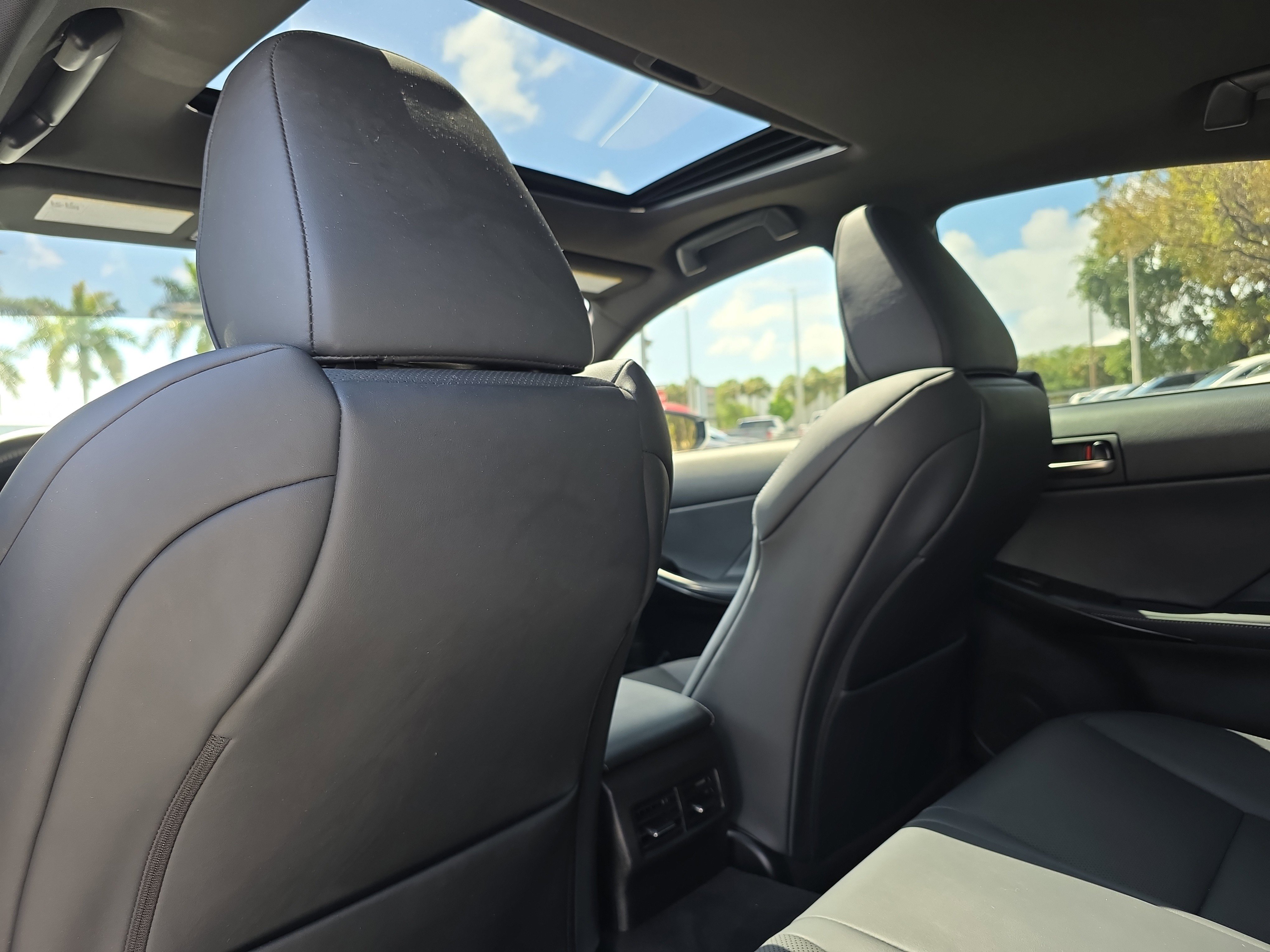 Used 2023 Lexus IS 350 F Sport w/ Navigation Package image 16