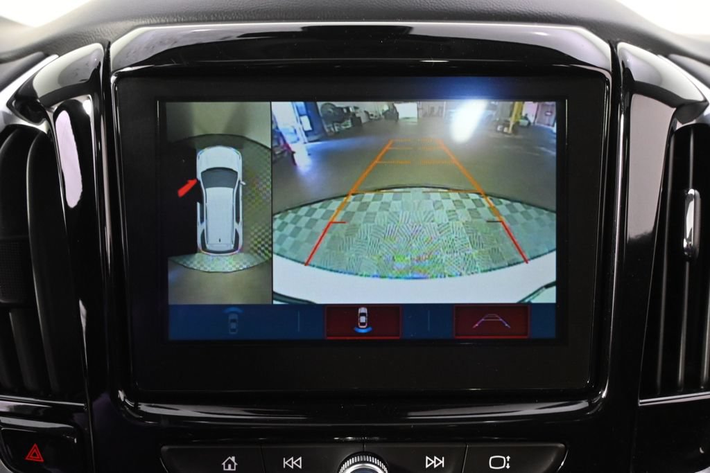 Used 2018 Chevrolet Traverse Premier w/ Redline Edition AWD/4WD image 31