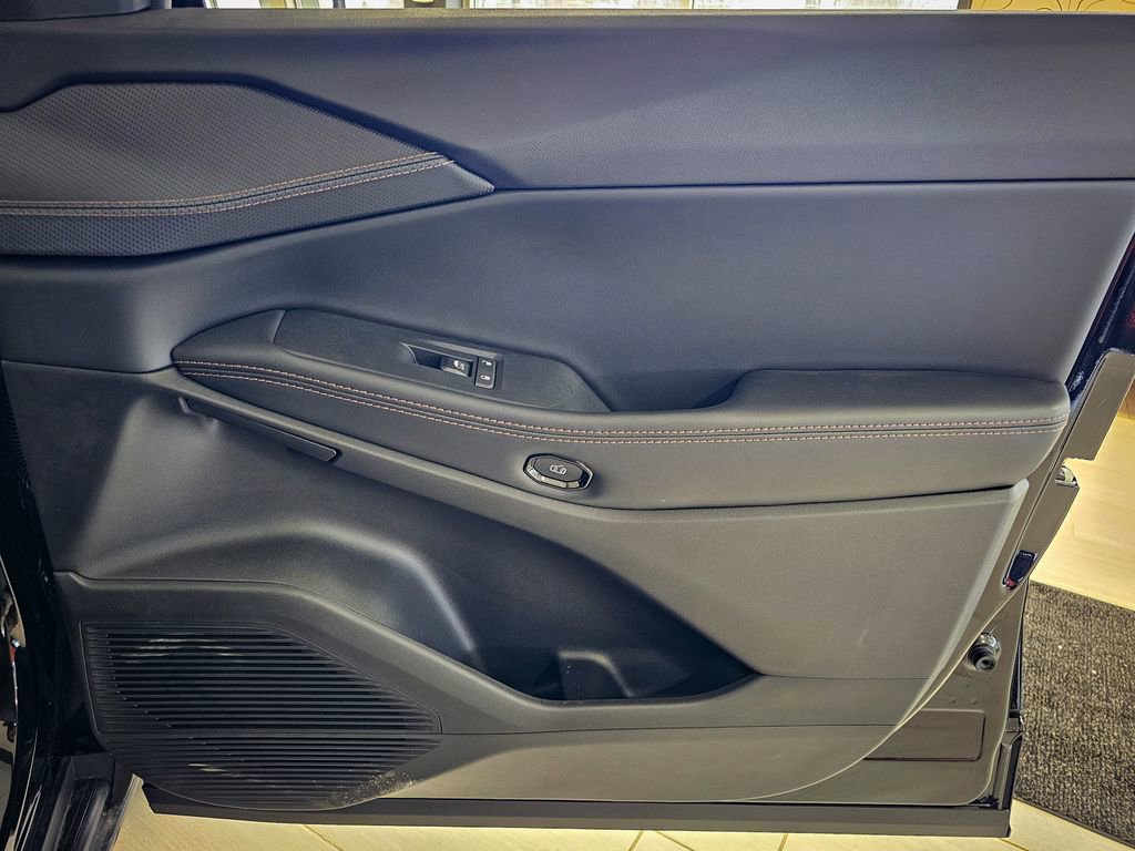 New 2026 Jeep Cherokee Limited image 41