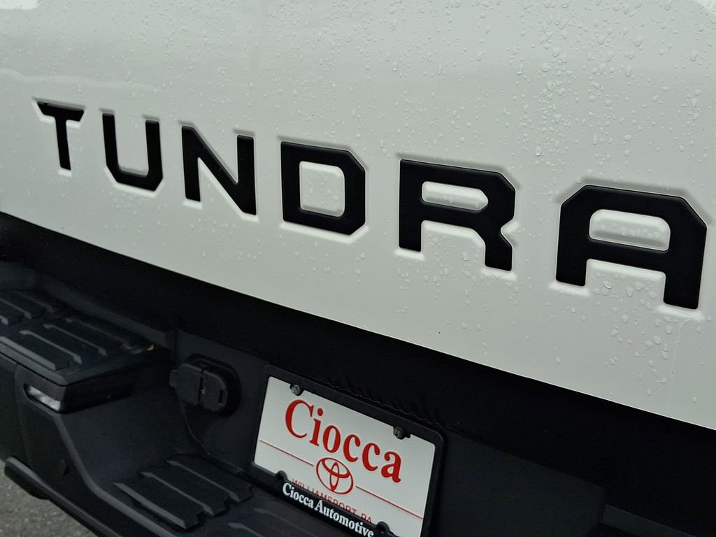 Used 2022 Toyota Tundra SR5 w/ SR5 Convenience Package image 28