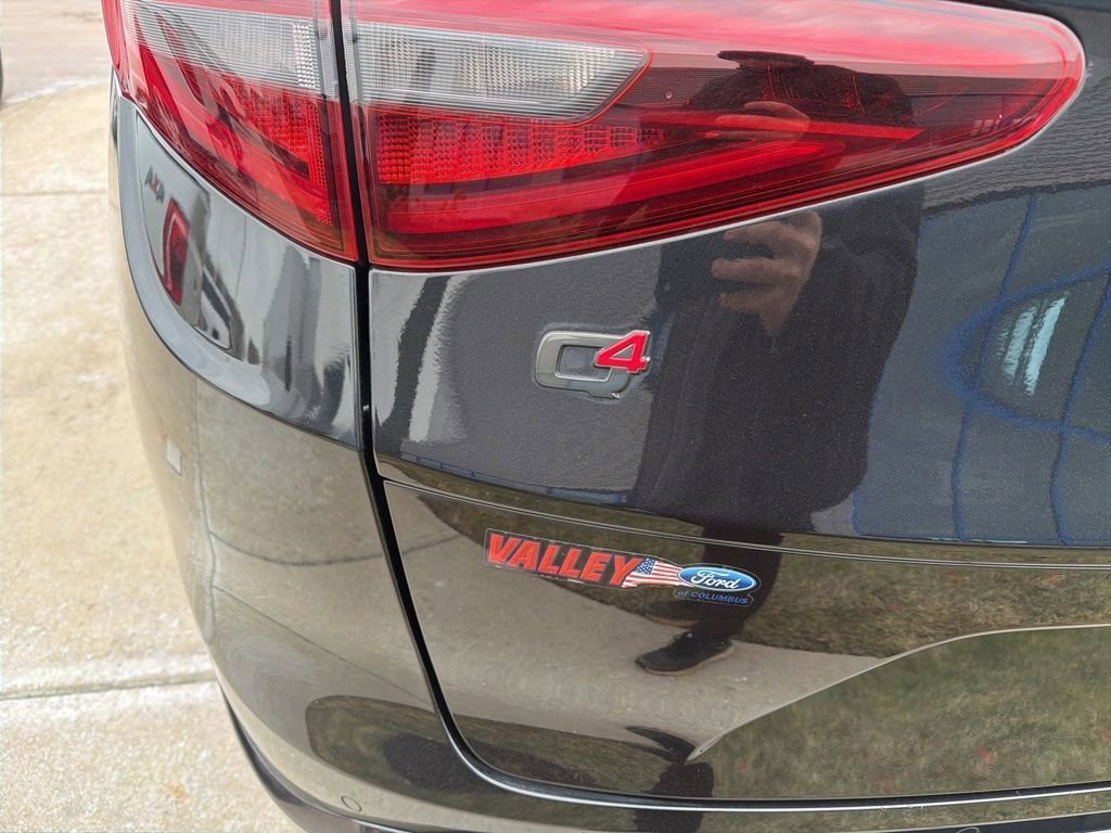 Used 2020 Alfa Romeo Stelvio Ti Sport w/ Quick Order Package 22S Sport image 44