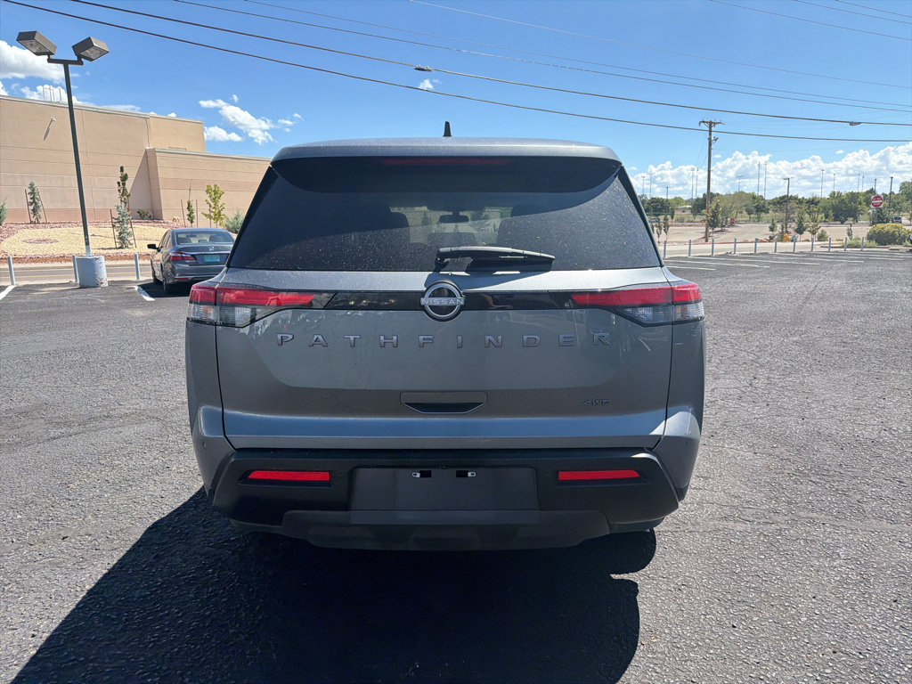 Used 2026 Nissan Pathfinder S AWD/4WD image 4