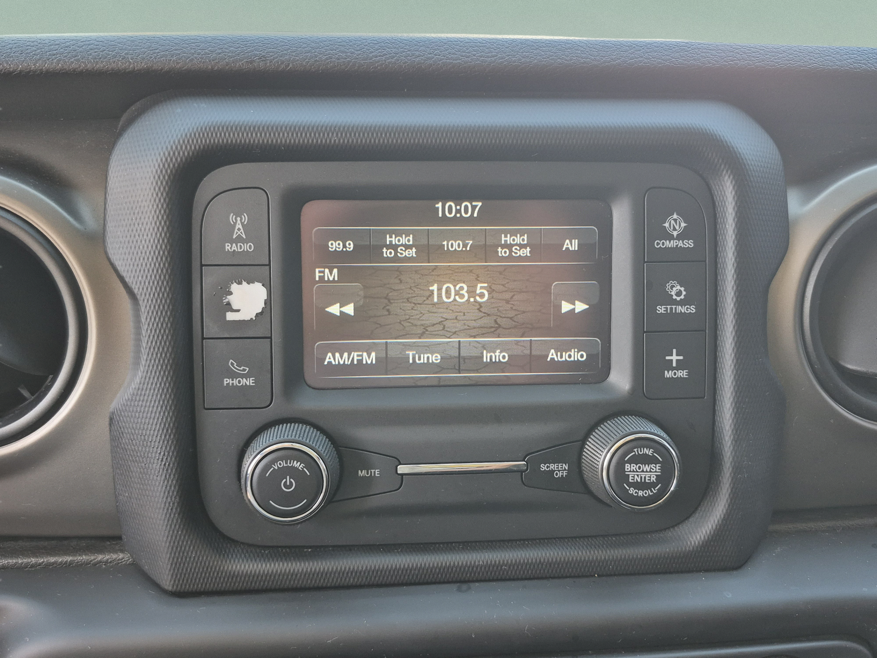Used 2019 Jeep Wrangler Unlimited Sport S AWD/4WD image 22