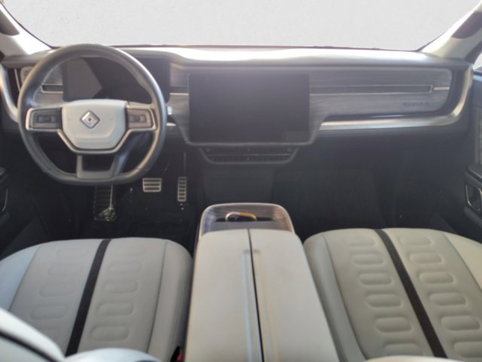 Used 2022 Rivian R1T Adventure image 13