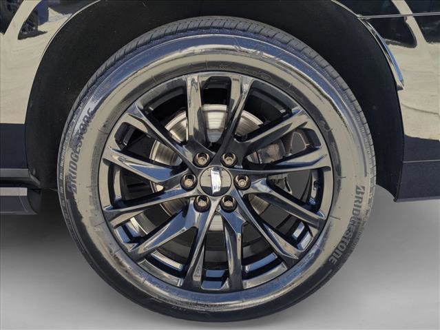 Used 2023 Cadillac Escalade ESV Sport Platinum w/ LPO, ONYX Package image 29
