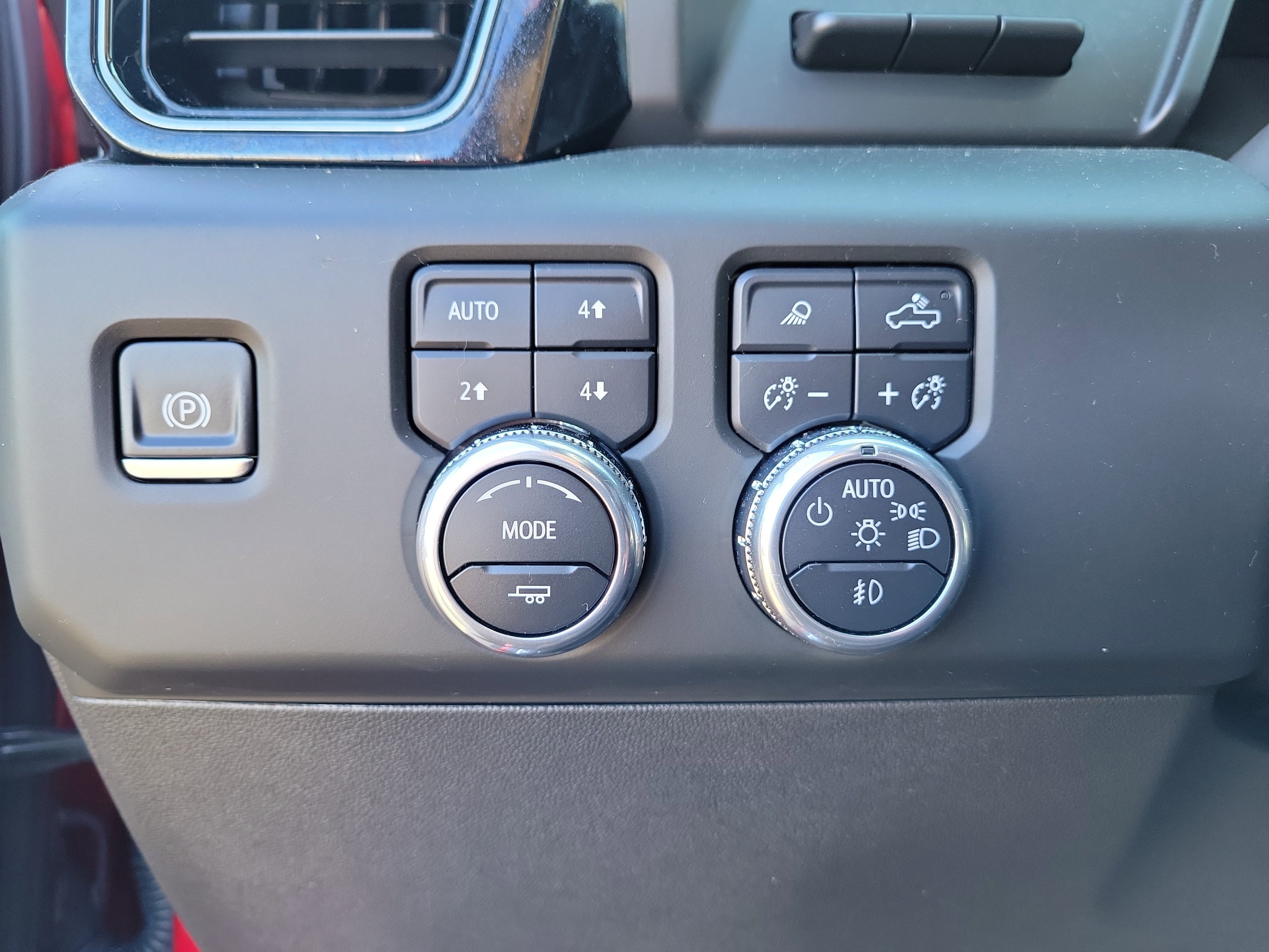 Certified 2025 GMC Sierra 1500 AT4 w/ AT4 Premium Package image 21