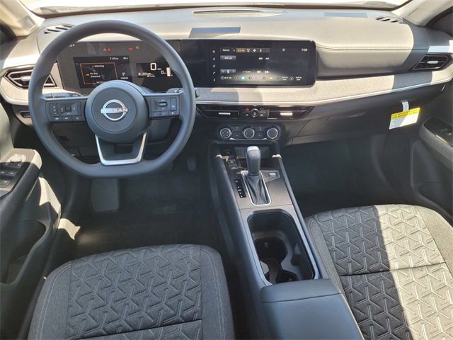 New 2026 Nissan Kicks SV image 7