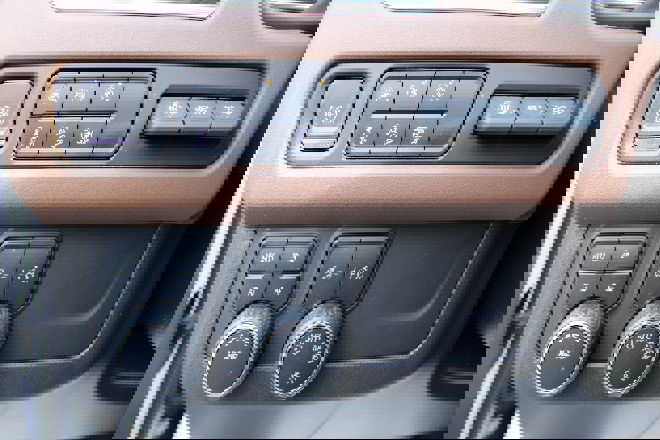 Used 2023 Chevrolet Tahoe High Country image 22