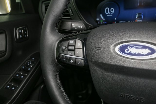 Used 2023 Ford Escape Active w/ Tech Pack #2 image 32