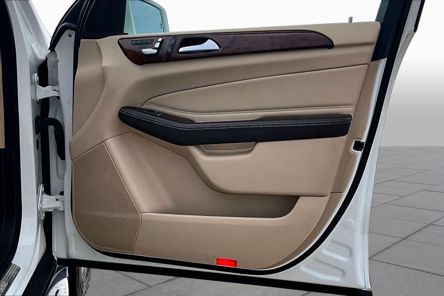 Certified 2017 Mercedes-Benz GLS 450 4MATIC image 20