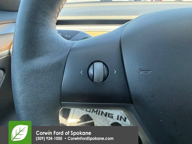 Used 2022 Tesla Model 3 Long Range AWD/4WD image 21