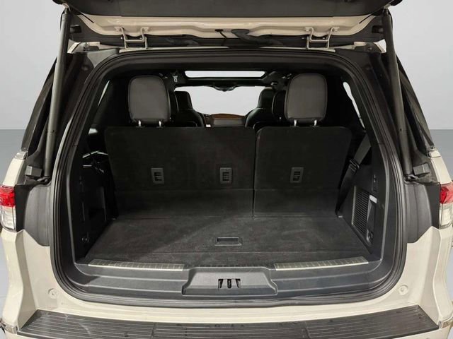 Used 2022 Lincoln Navigator Reserve image 39
