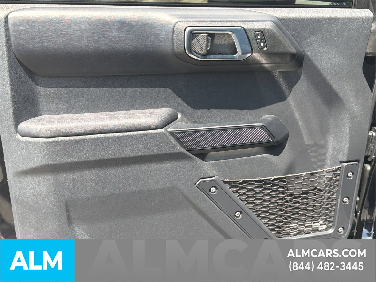 Used 2025 Ford Bronco Outer Banks AWD/4WD image 11