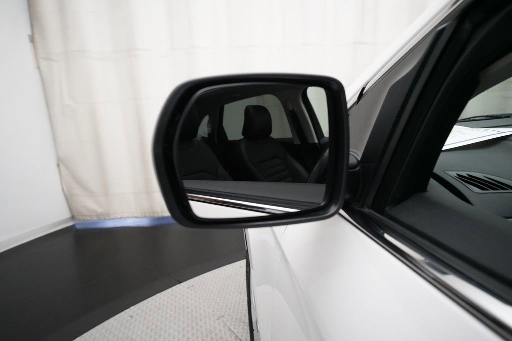 Used 2023 Ford Edge SEL w/ Convenience Package image 27