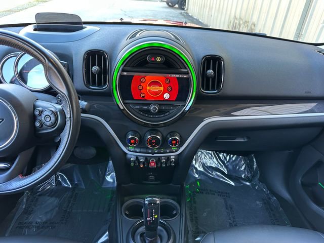 Used 2020 MINI Cooper Countryman S w/ Premium Package image 16