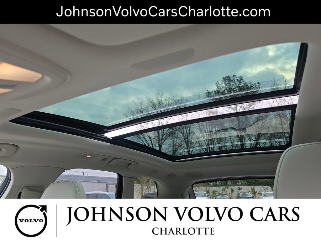 New 2026 Volvo XC60 T8 Ultra w/ Protection Package Premier image 32
