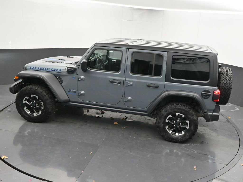 Used 2024 Jeep Wrangler Unlimited Rubicon 4xe image 41