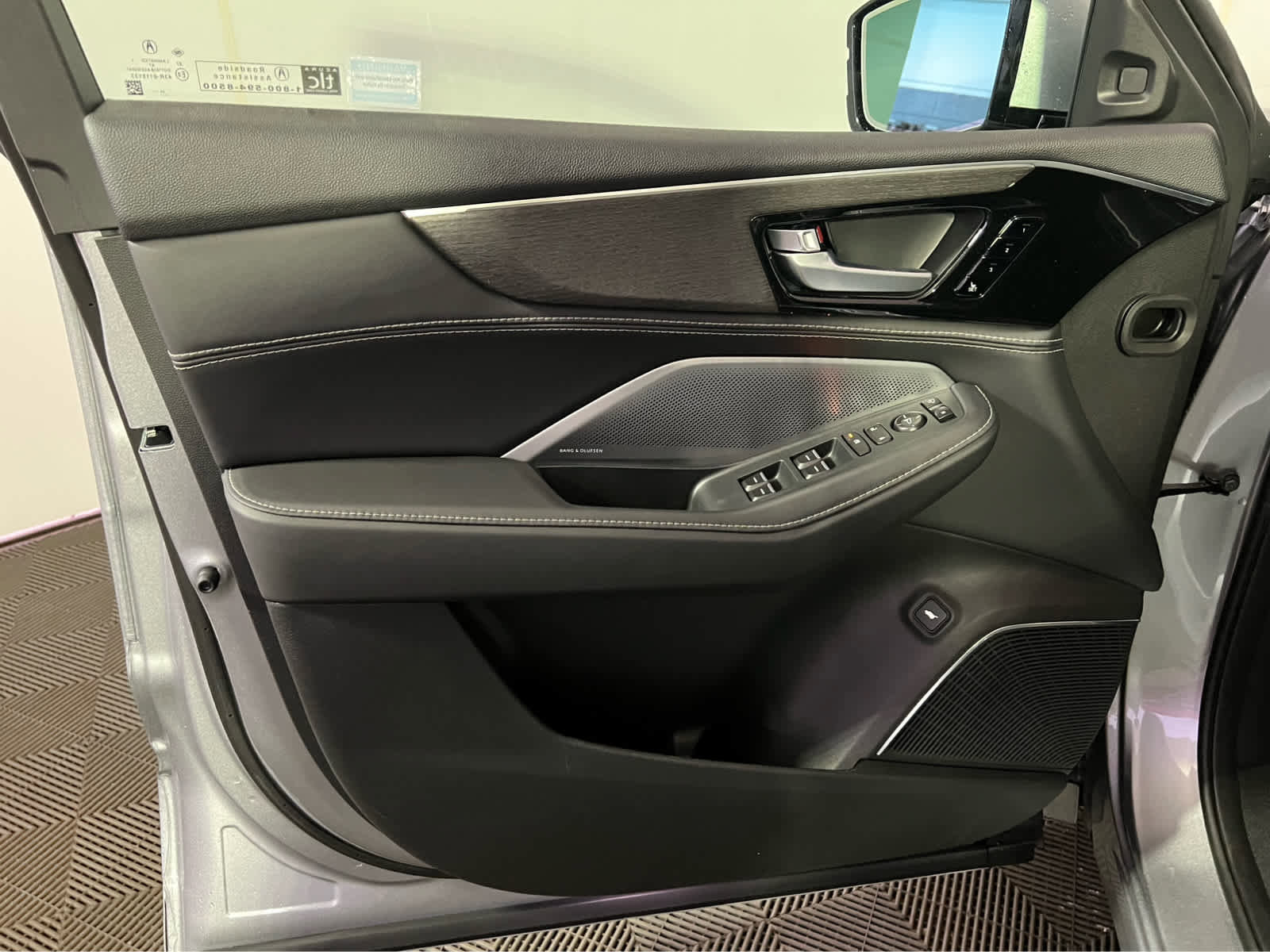New 2026 Acura MDX SH-AWD w/ Advance Package image 14