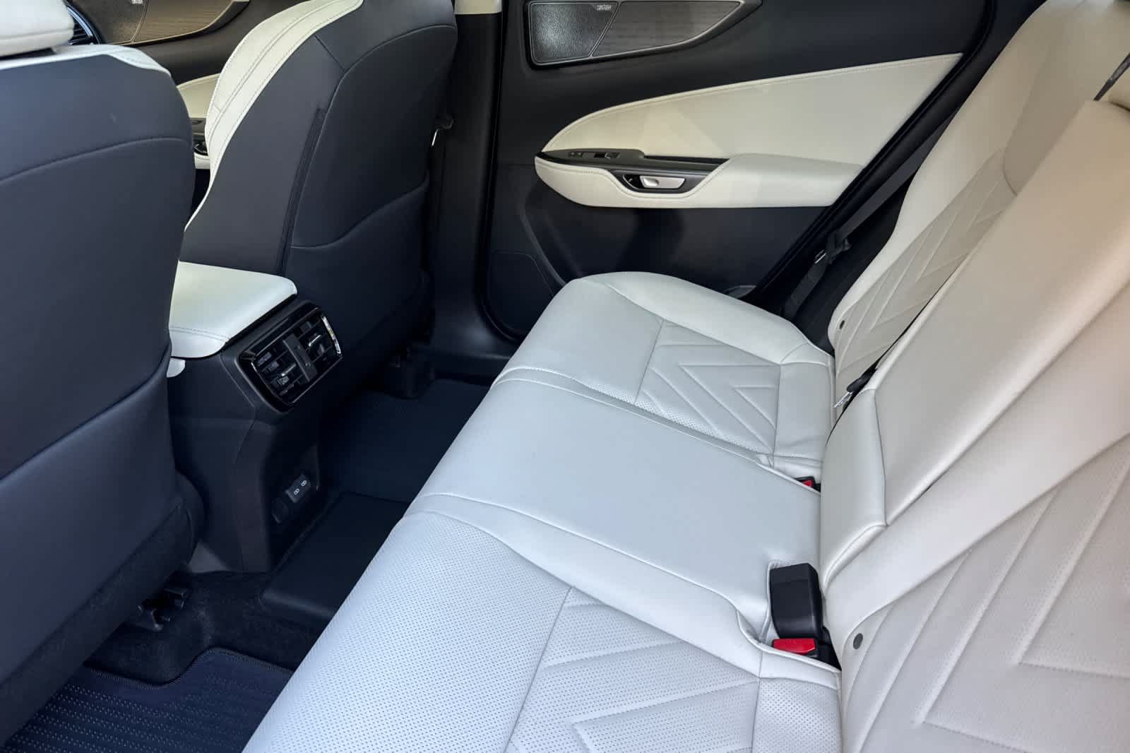 New 2026 Lexus NX 450h+ AWD w/ Accessory Package (Z1) image 4