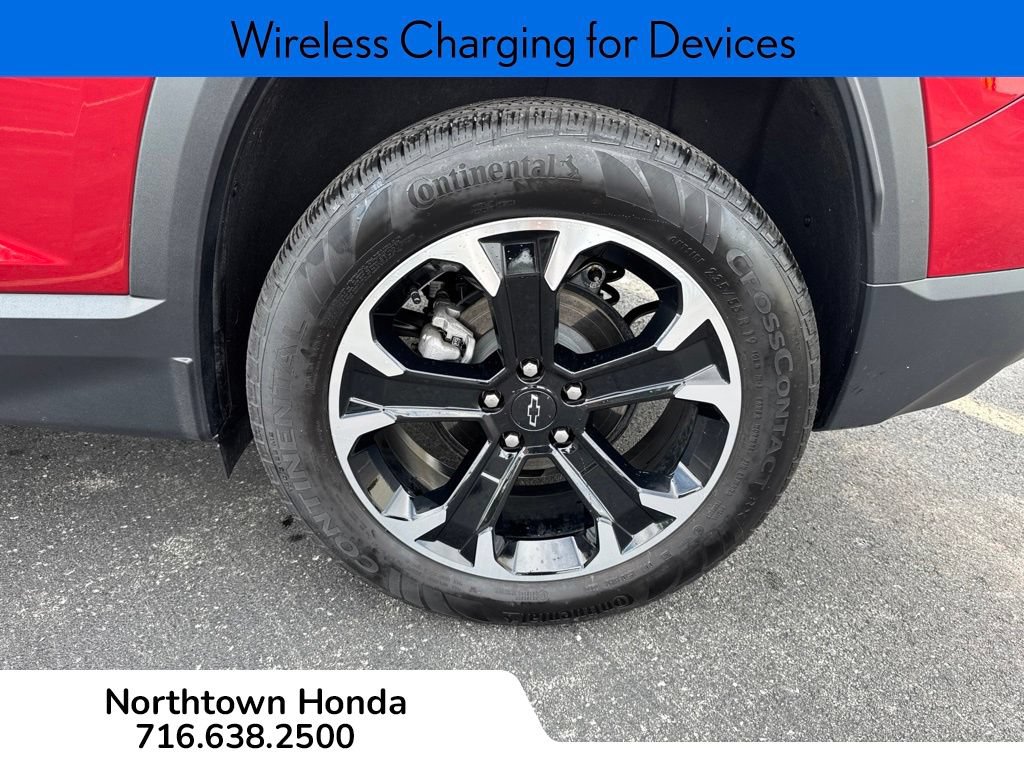 Used 2025 Chevrolet Equinox LT w/ Convenience Package II AWD/4WD image 13