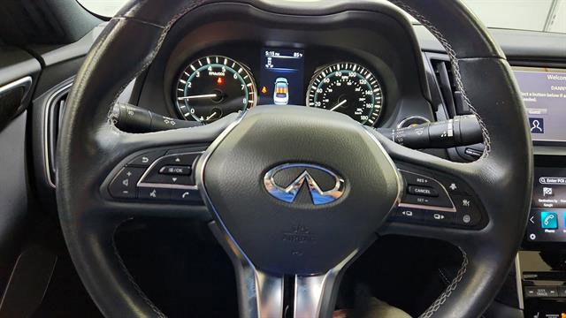 Used 2023 INFINITI Q50 Sensory image 16