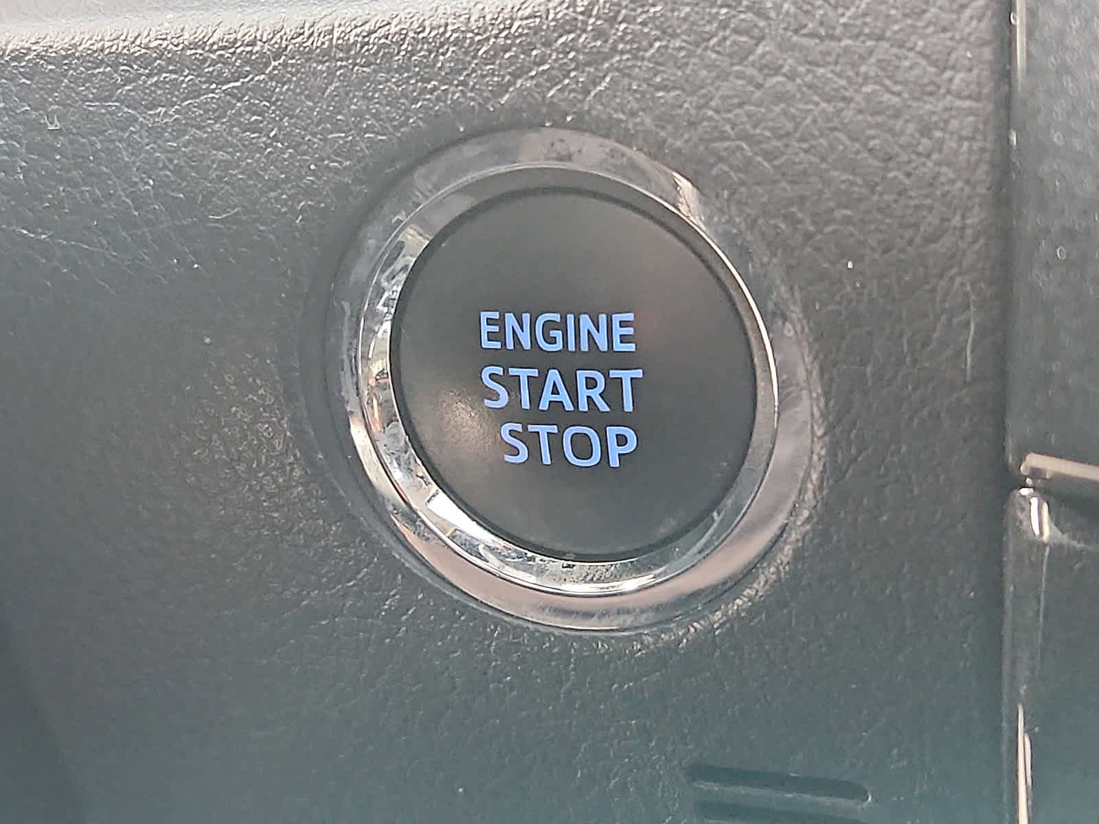 Certified 2022 Toyota 4Runner TRD Off-Road Premium image 27