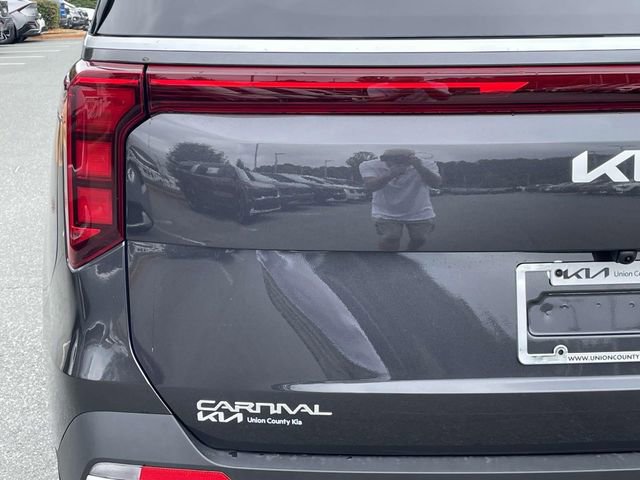 Certified 2026 Kia Carnival EX image 18