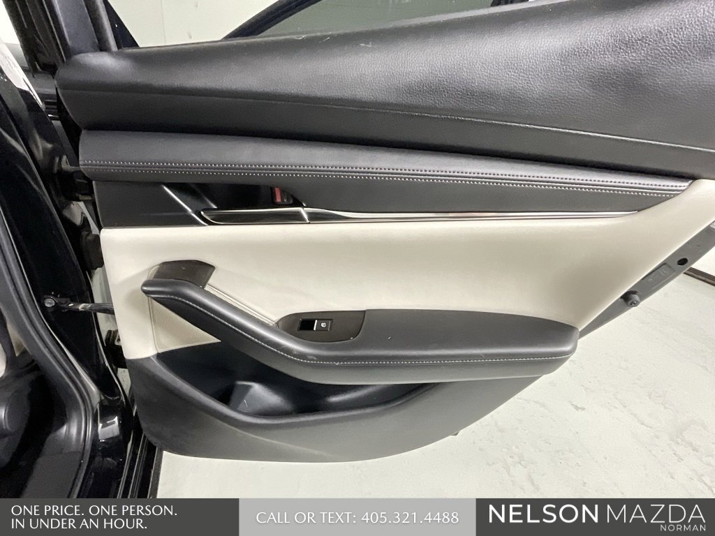 Used 2021 MAZDA MAZDA3 s image 22