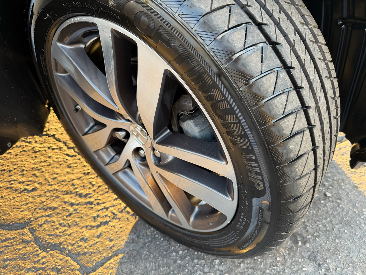 Used 2016 Honda Pilot Touring image 29