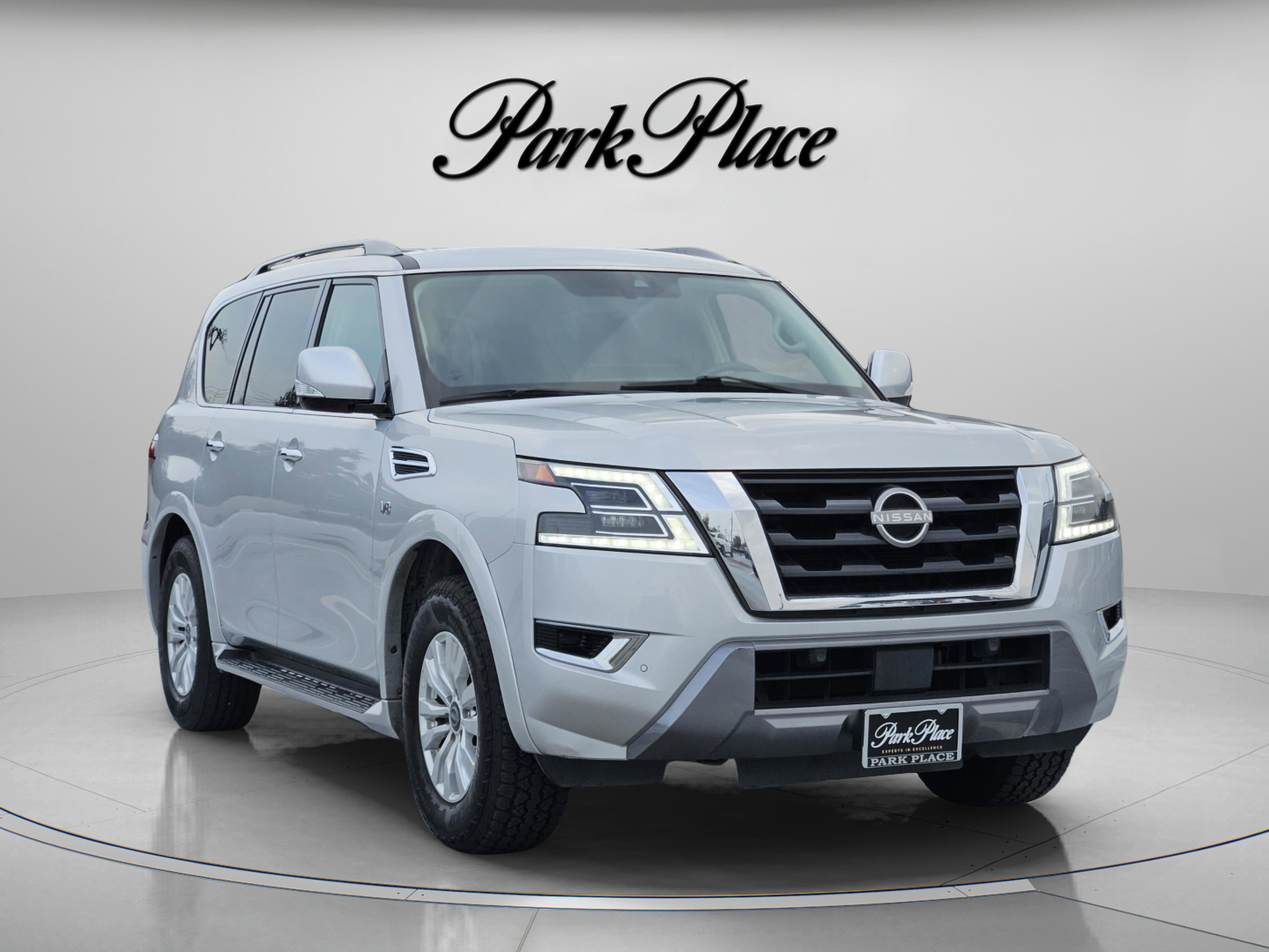 Used 2021 Nissan Armada SV image 8