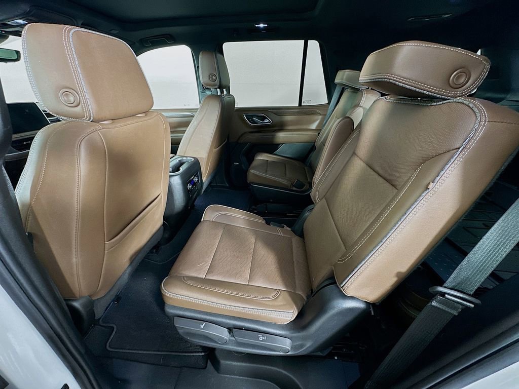Used 2023 Chevrolet Tahoe High Country AWD/4WD image 33