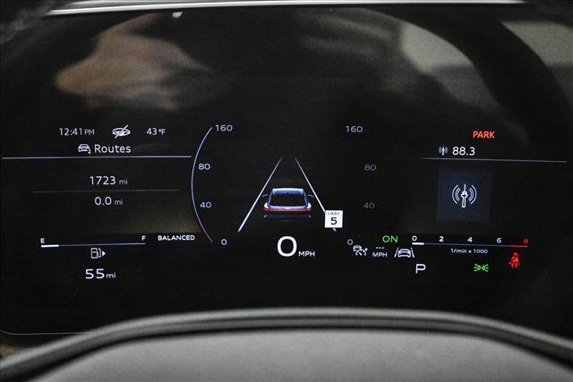 Certified 2025 Audi Q5 Premium w/ Convenience Package image 11