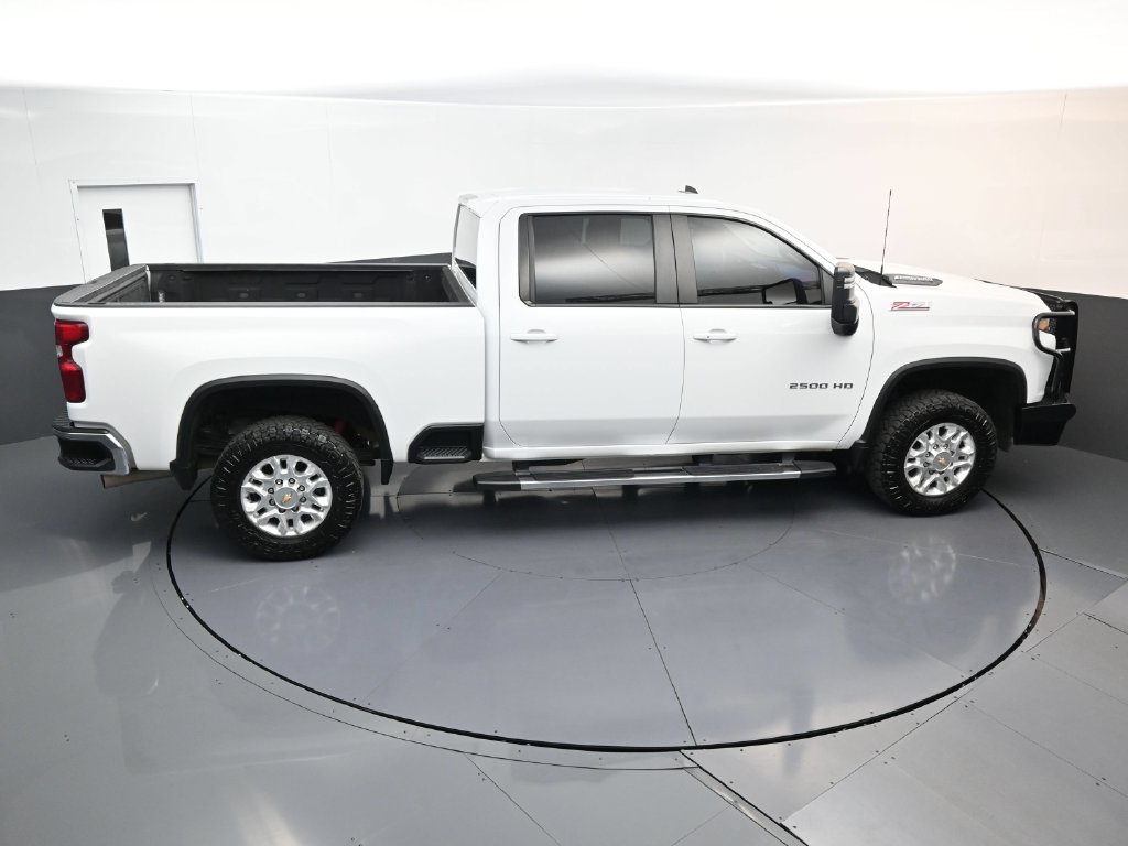 Used 2023 Chevrolet Silverado 2500 LT w/ Convenience Package AWD/4WD image 15