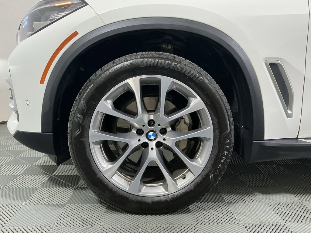 Certified 2023 BMW X5 sDrive40i w/ Premium Package image 7