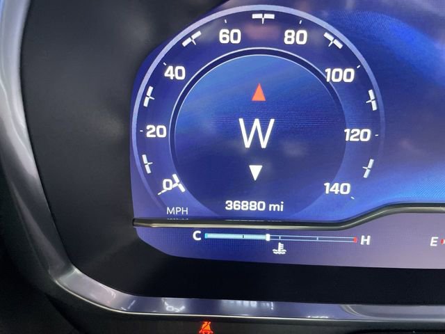 Used 2023 Chevrolet Suburban RST image 12