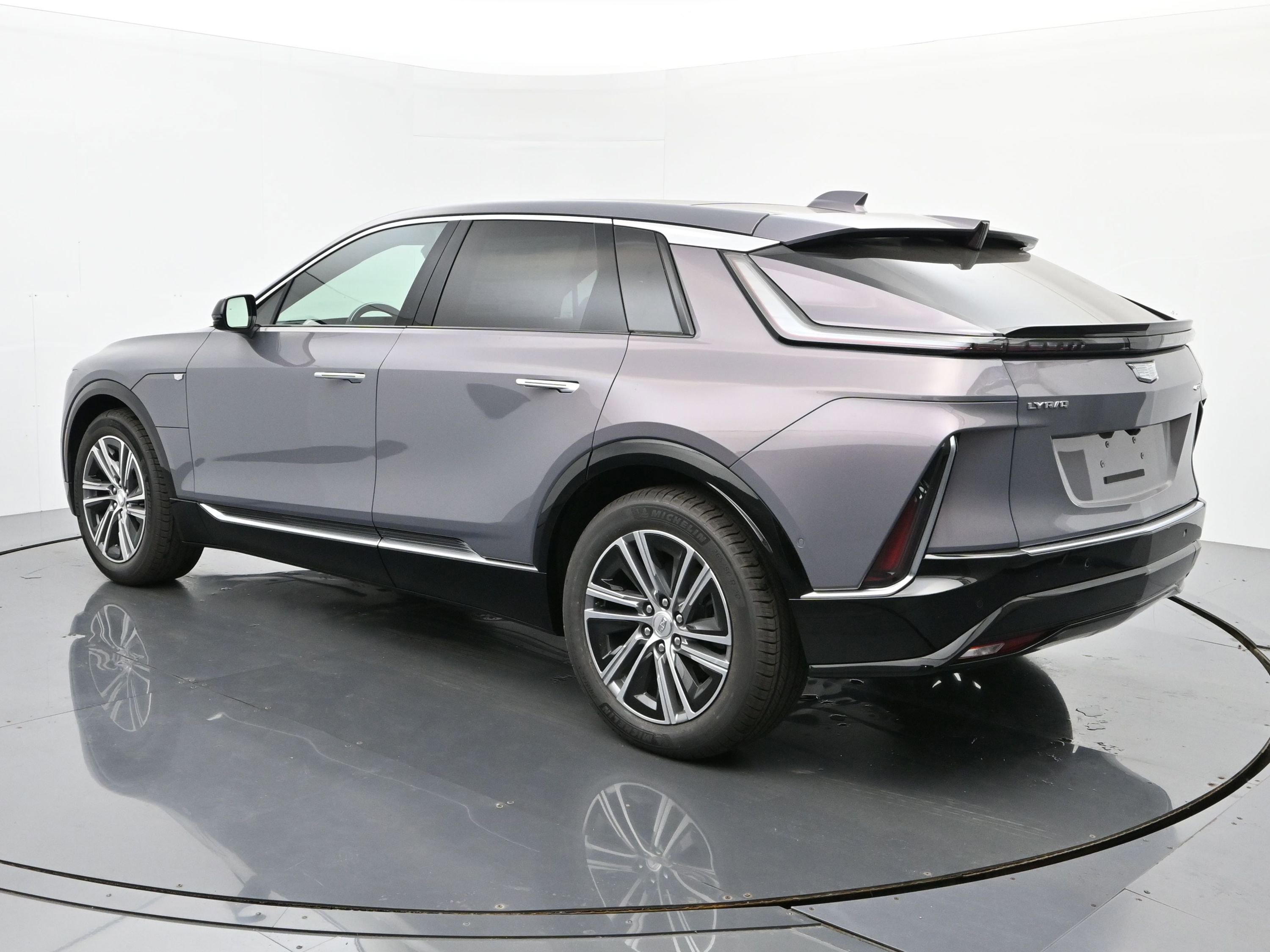 New 2026 Cadillac Lyriq Luxury image 3